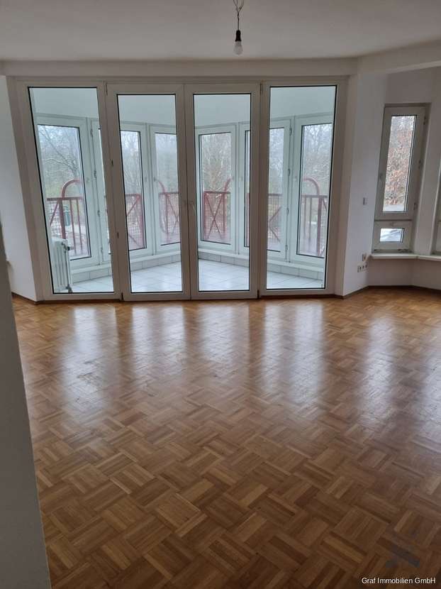 *Renovierung nach Ihren Wünschen* Schöne 3-Raumwohnung offers